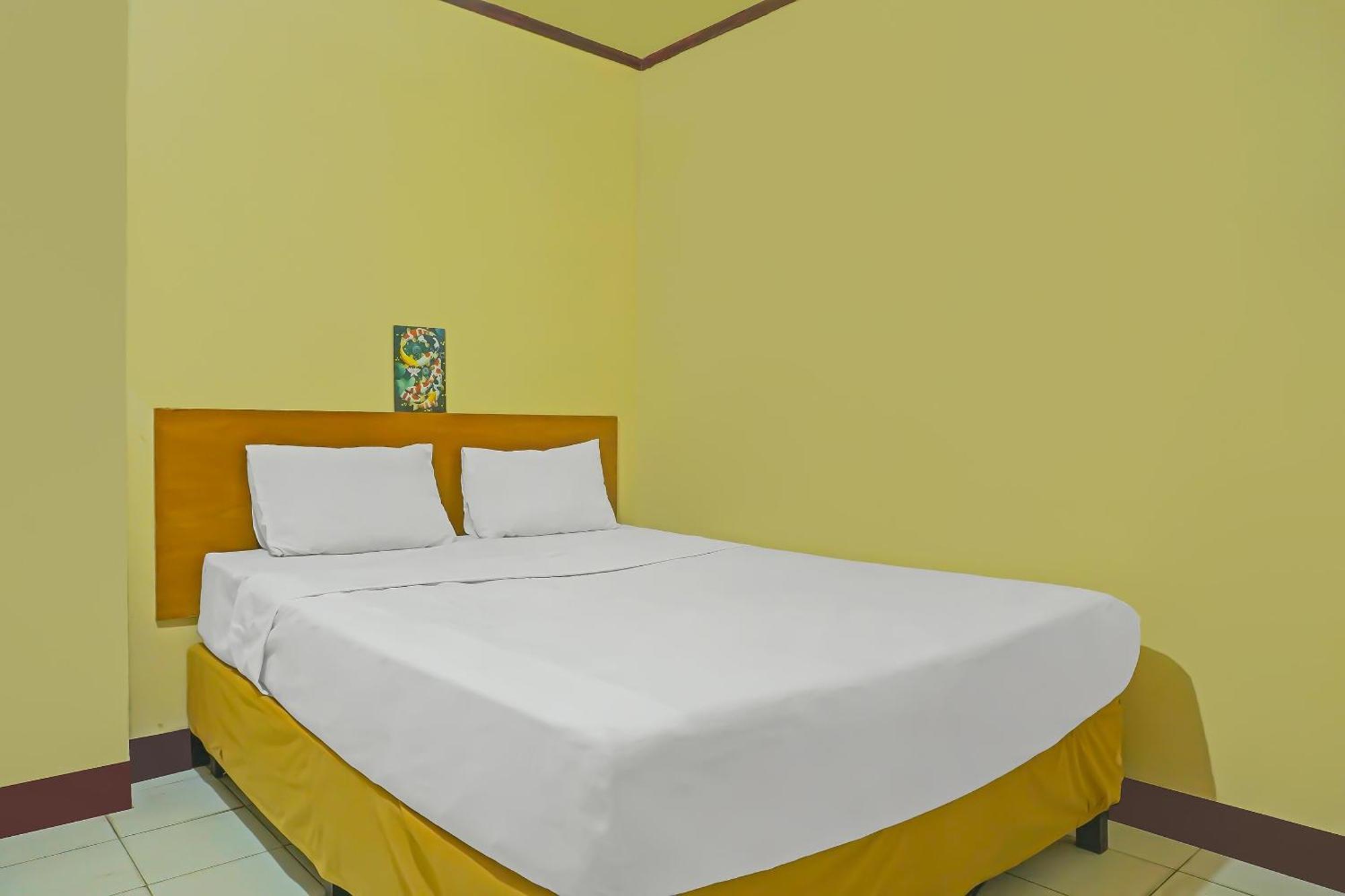 班贾尔马辛 Spot On 92466 Adam Kost Syariahnearwisata Jembatan Barito酒店 外观 照片